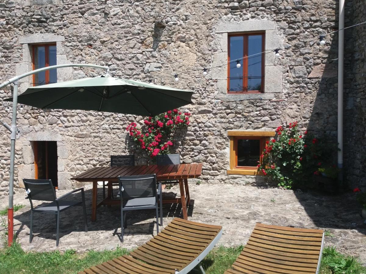 Saint-Germain-l'Herm Domaine Le Sauzet B&B 외부 사진