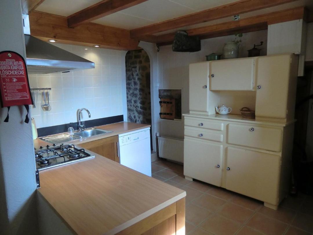 Saint-Germain-l'Herm Domaine Le Sauzet B&B 외부 사진