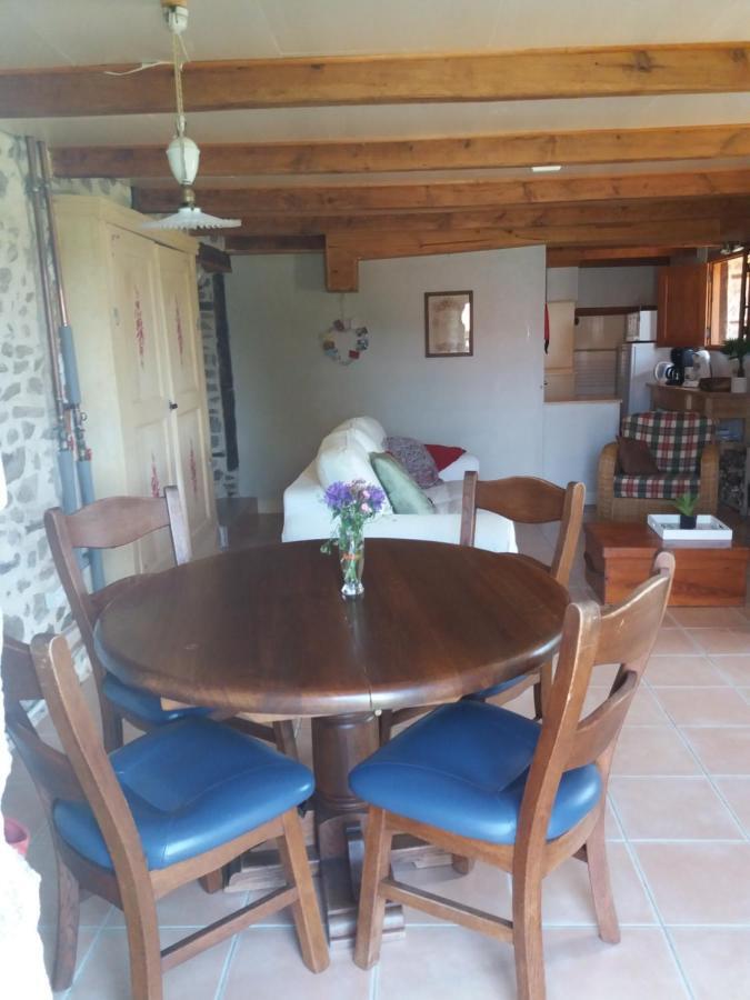 Saint-Germain-l'Herm Domaine Le Sauzet B&B 외부 사진